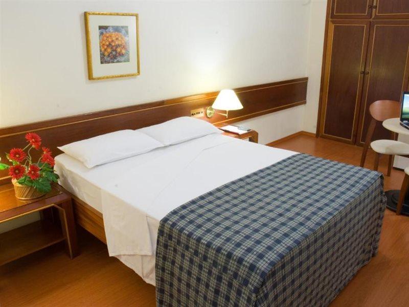 Crillon Palace Hotel لوندرينا المظهر الخارجي الصورة